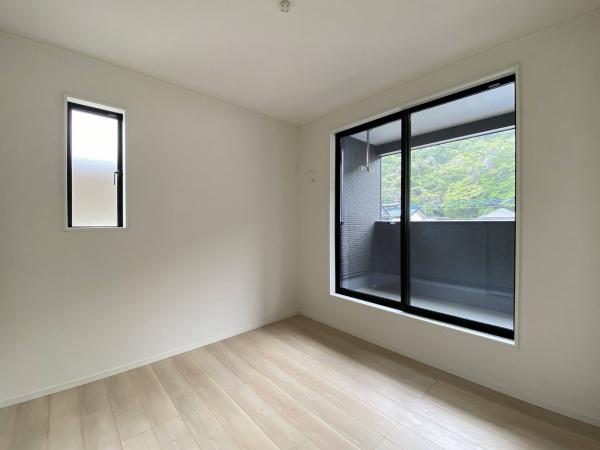 クレイドルガーデン羽村市羽第2全2棟　2号棟
