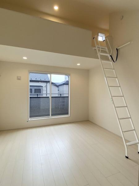 羽村市羽中2丁目全10棟2号棟