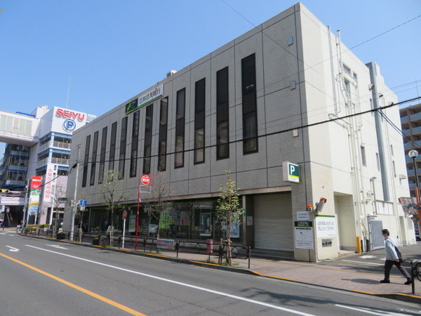 福生市大字福生の中古一戸建て(三井住友銀行福生支店)