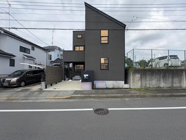 あきる野市小川東2丁目戸建