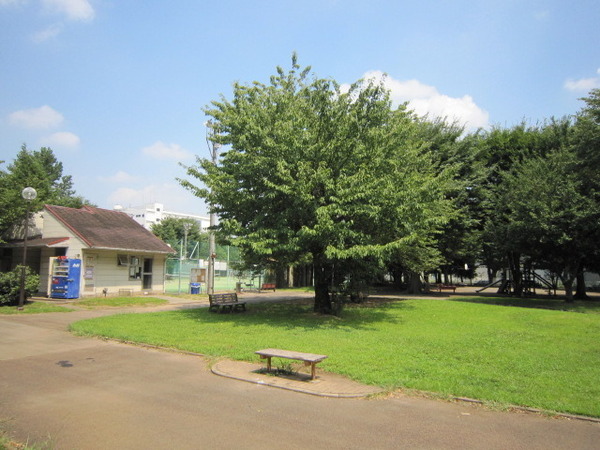 ハイホーム福生(武蔵野台公園)