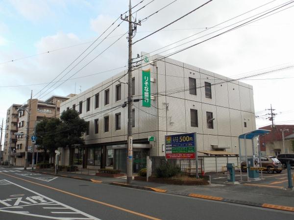 ファミネス東青梅(りそな銀行東青梅支店)