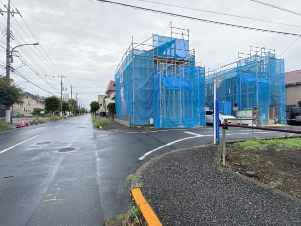 リーブルガーデン青梅大門第1期全2棟1号棟(前面道路含む現地写真)