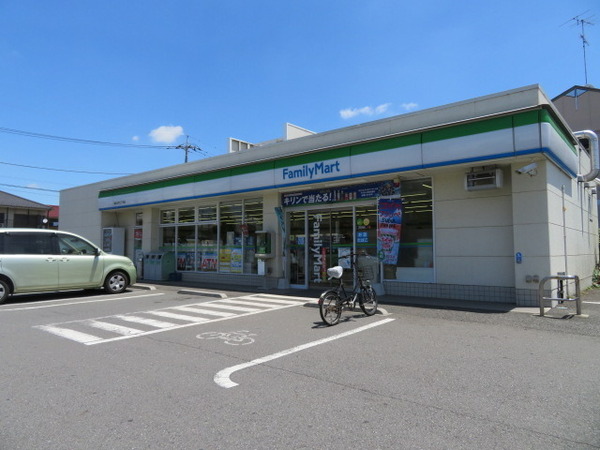 リーブルガーデン青梅大門第1期全2棟1号棟(ファミリーマート青梅大門三丁目店)