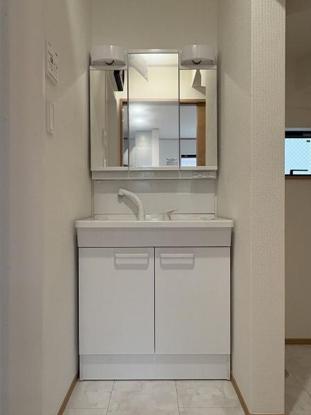 あきる野下代継全2棟A号棟(洗面台・洗面所)