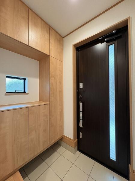 あきる野下代継全2棟A号棟(玄関)