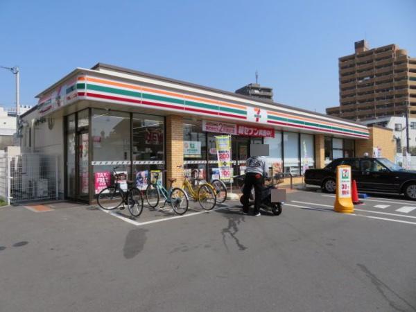 バームハイツ福生弐番館(セブンイレブン福生駅前東口店)