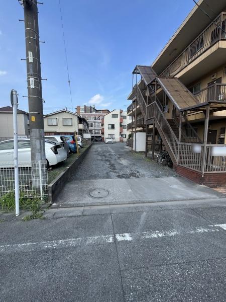 福生市加美平　一棟マンション
