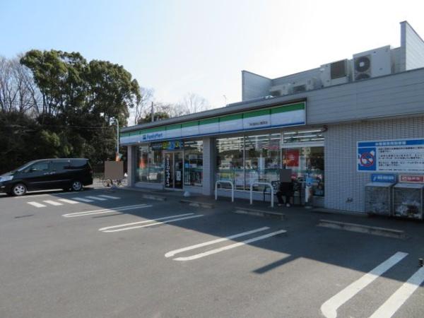 クレイドルガーデン羽村市緑ヶ丘第12全1棟(ファミリーマート羽村動物公園西店)