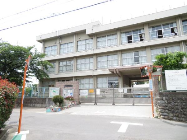 武蔵村山市神明２丁目の中古一戸建て(武蔵村山市立第三小学校)