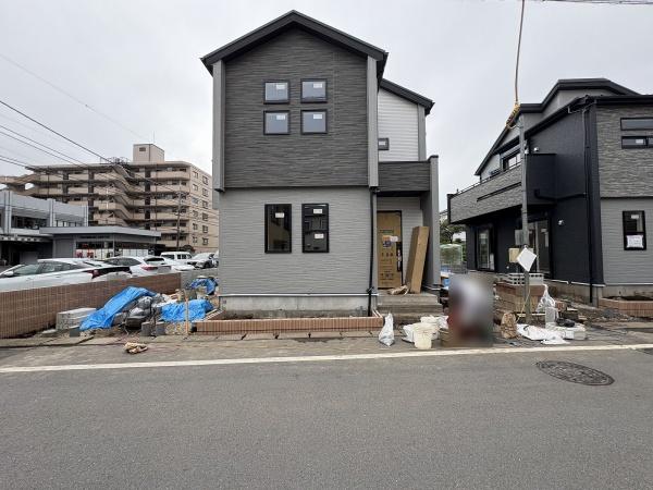 青梅市東青梅3丁目全2棟2号棟