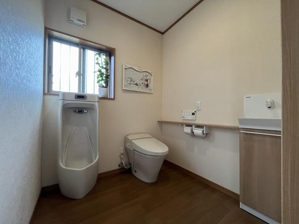 あきる野市平沢の中古一戸建て(トイレ)