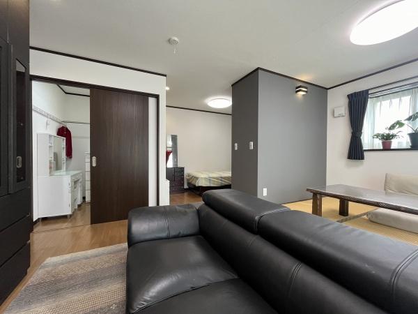 あきる野市平沢の中古一戸建て(寝室)