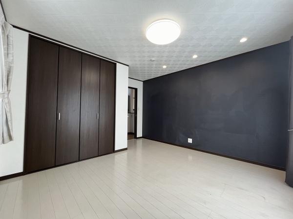 あきる野市平沢の中古一戸建て(洋室)