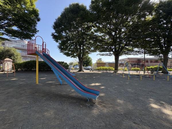 アルシオン河辺(南白はけ公園)