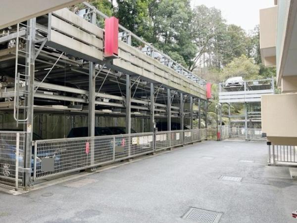 アルシオン河辺(駐車場)