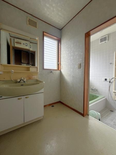 あきる野市草花の中古一戸建て