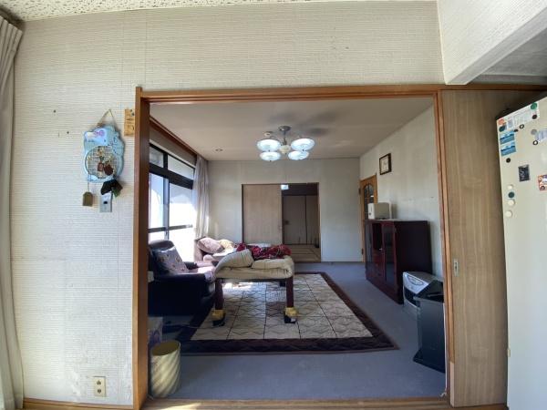 西多摩郡日の出町大字平井の中古一戸建て(リビング)