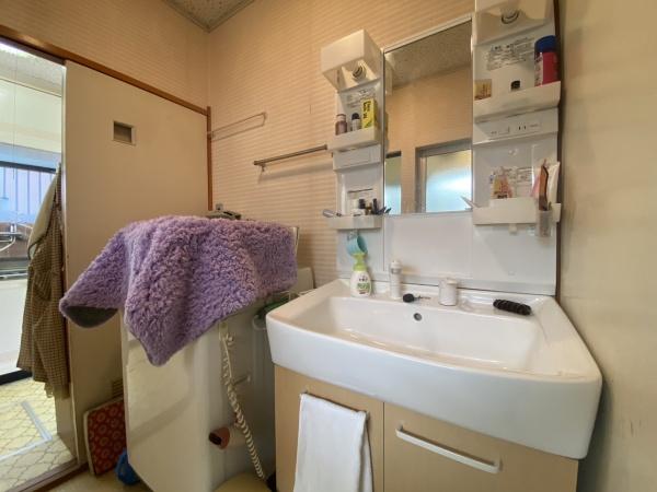 西多摩郡日の出町大字平井の中古一戸建て(洗面台・洗面所)