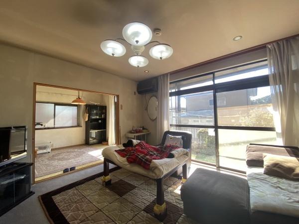 中古　日の出町平井戸建