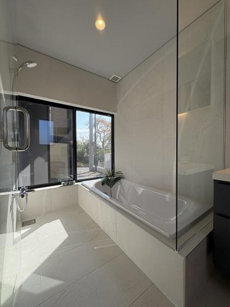 羽村市羽加美3丁目　四季の家