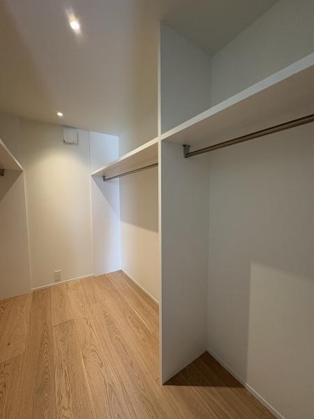 羽村市羽加美3丁目　四季の家