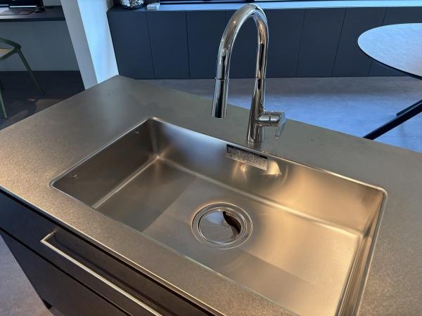 羽村市羽加美3丁目　四季の家