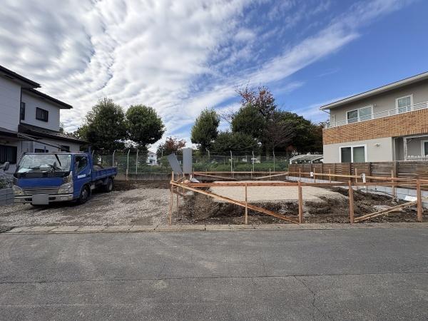 リナージュあきる野小川東1丁目第1期全1棟