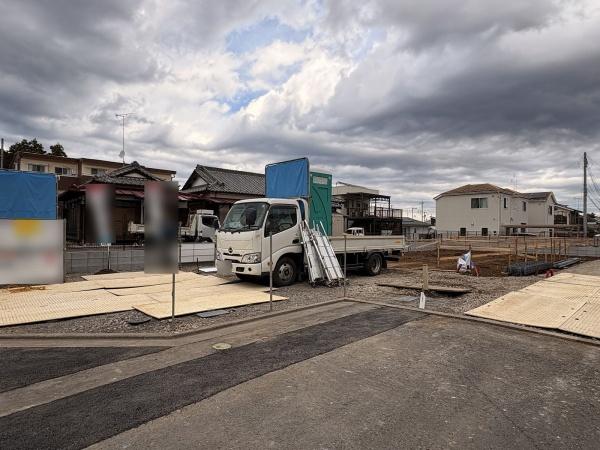 リーブルガーデン青梅野上町第16全2棟1号棟