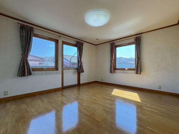 あきる野市上代継の中古一戸建て