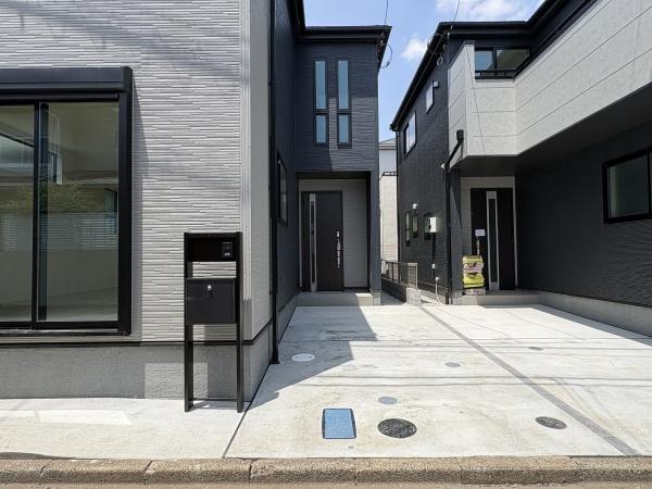 リーブルガーデン青梅市末広町全2棟　1号棟