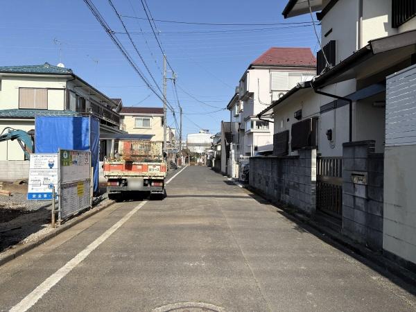 リーブルガーデン青梅市末広町全2棟　2号棟