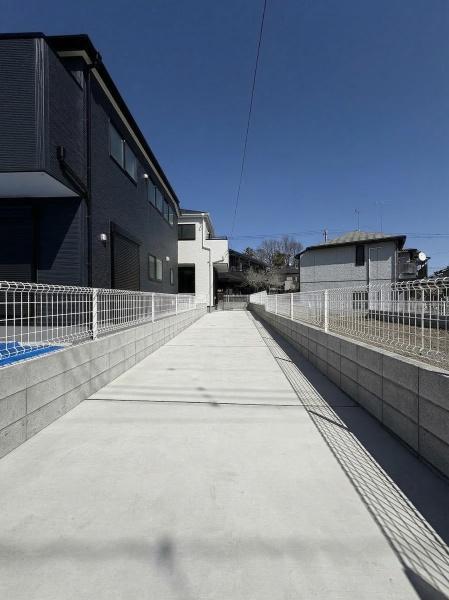 リーブルガーデン福生市福生第8全2棟　2号棟