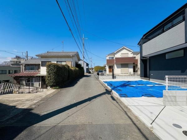 リーブルガーデン福生市福生第8全2棟　2号棟