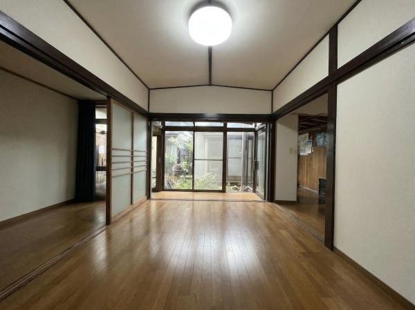 昭島市朝日町３丁目の中古一戸建
