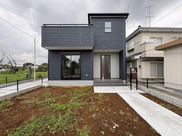 リーブルガーデン瑞穂箱根ヶ崎池廻り第4全2棟1号棟