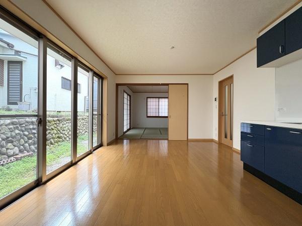 中古　あきる野市牛沼