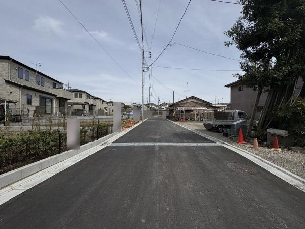 GRAFARE羽村市羽加美4期全15区画　13号棟