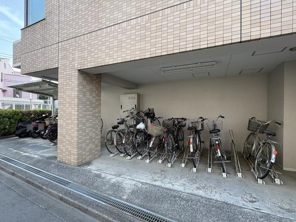 ロータリーパレス河辺壱番館