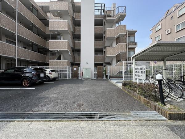 ロータリーパレス河辺壱番館