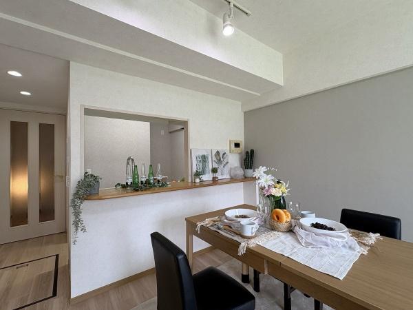 ロータリーパレス河辺壱番館