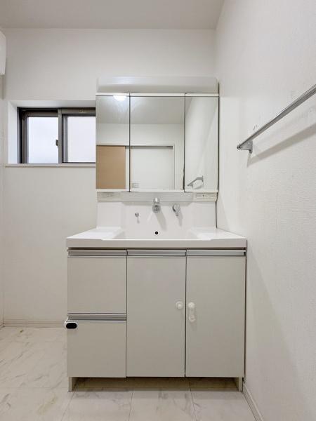 あきる野市渕上の中古一戸建て