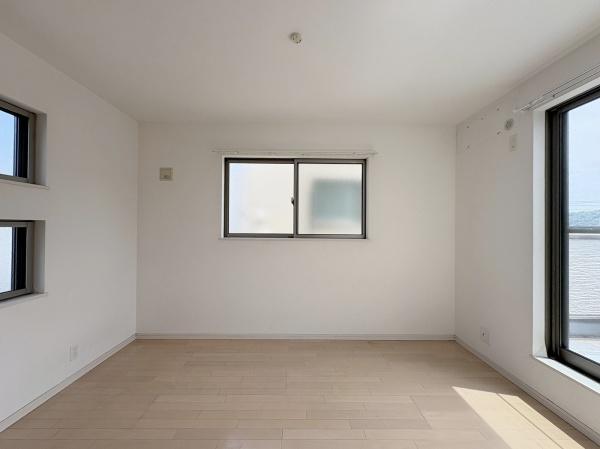 あきる野市渕上の中古一戸建て