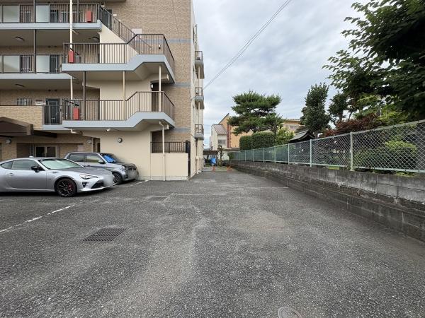 ネオハイツ羽村駅前