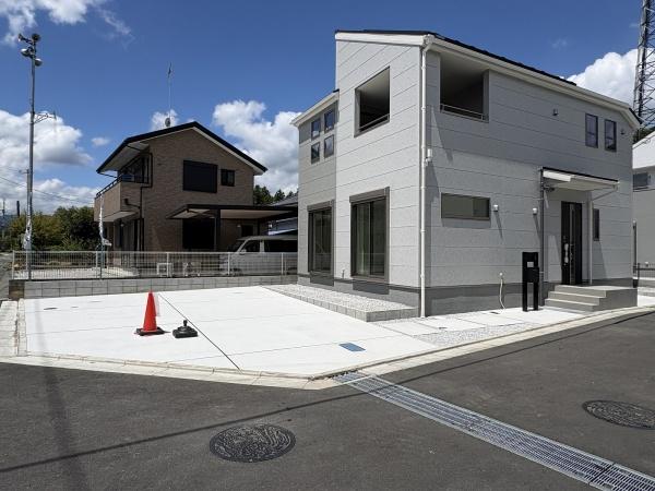 リーブルガーデンあきる野高尾第2全6棟　1号棟