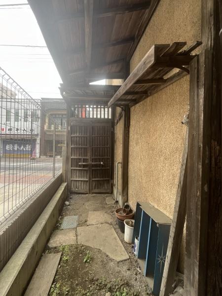 青梅市仲町の中古一戸建て