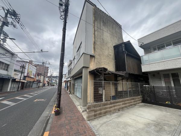 青梅市仲町の中古一戸建て