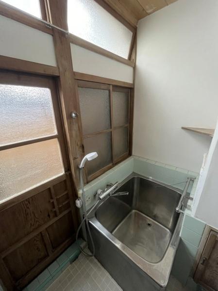 青梅市仲町の中古一戸建て