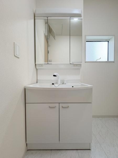 あきる野市引田の中古一戸建て