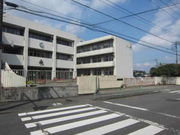 GRAFARE青梅市新町13期全4棟4号棟(青梅市立新町中学校)